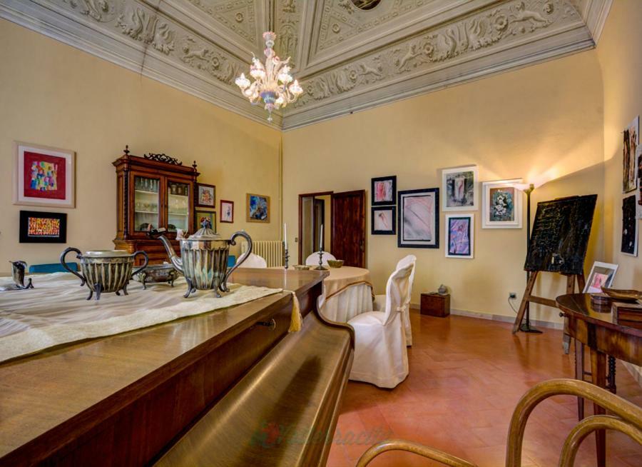ヴォルテッラ Residenza Storica Palazzo Ricciarelliヴィラ エクステリア 写真
